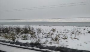 噴火湾沿いを進む（函館本線・森～長万部間より）（北海道）