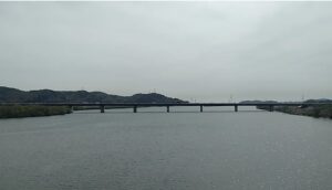 高梁川(山陽本線の車窓より)(岡山県)