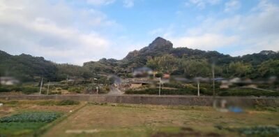 長与経由の、変化に富んだ景色(長崎県)