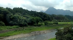 碓氷川と妙義山の景色（群馬県）