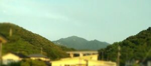 米山(写真中央)(新潟県)