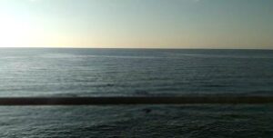 夕暮れの青海川駅からの海(新潟県柏崎市青海川町)