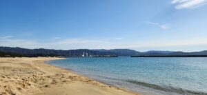 和歌浦(和歌山の海)。海南市方面(南側)を望む