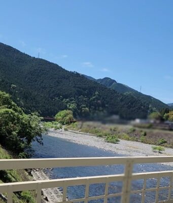 中部天竜からの天竜川(静岡県浜松市天竜区)