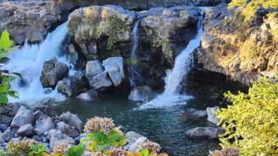 かつて富士山の溶岩流から出来た、鮎壺の滝(静岡県駿東郡長泉町)