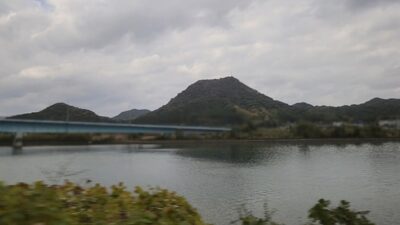 大村湾と佐世保湾をつなぐ、早岐瀬戸（大村線）（長崎県）