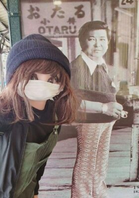 小樽駅「裕次郎ホーム」より、石原裕次郎さんとツーショット！（北海道小樽市）